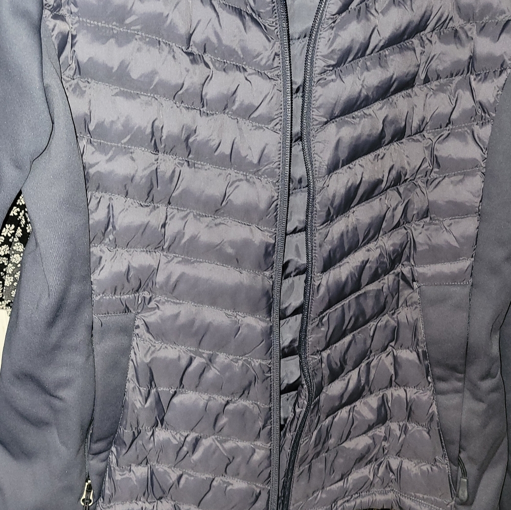 Beautiful Jacket Size Small - Picture 4 of 4